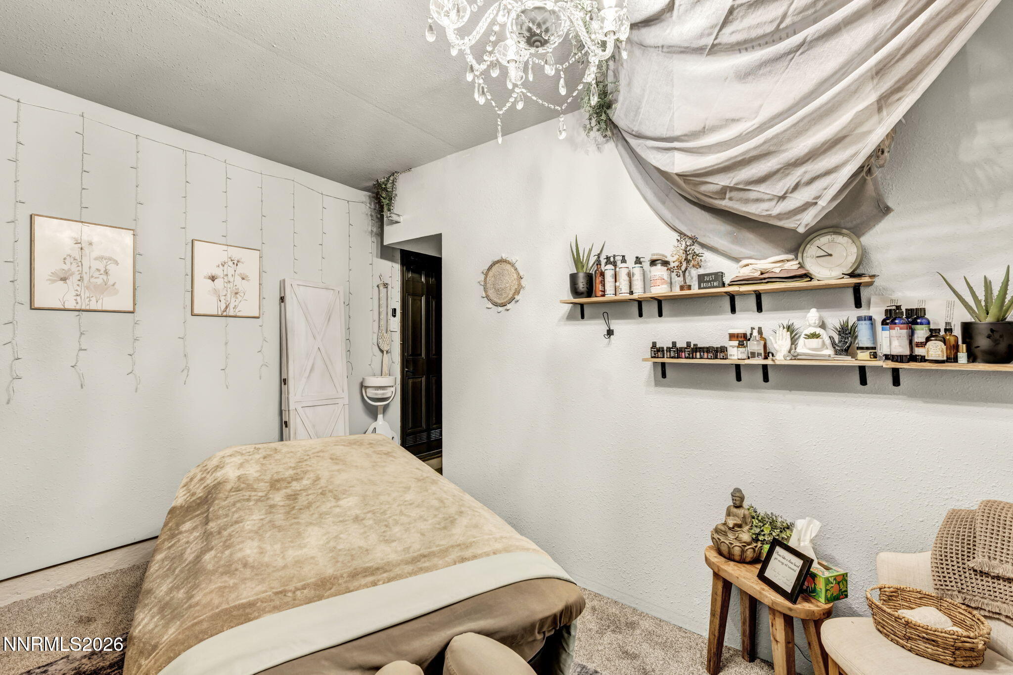 8854 Finnsech Drive Reno, NV 89506 - Photo 6 of 62 48-web-or-mls-8854-finnsech-dr