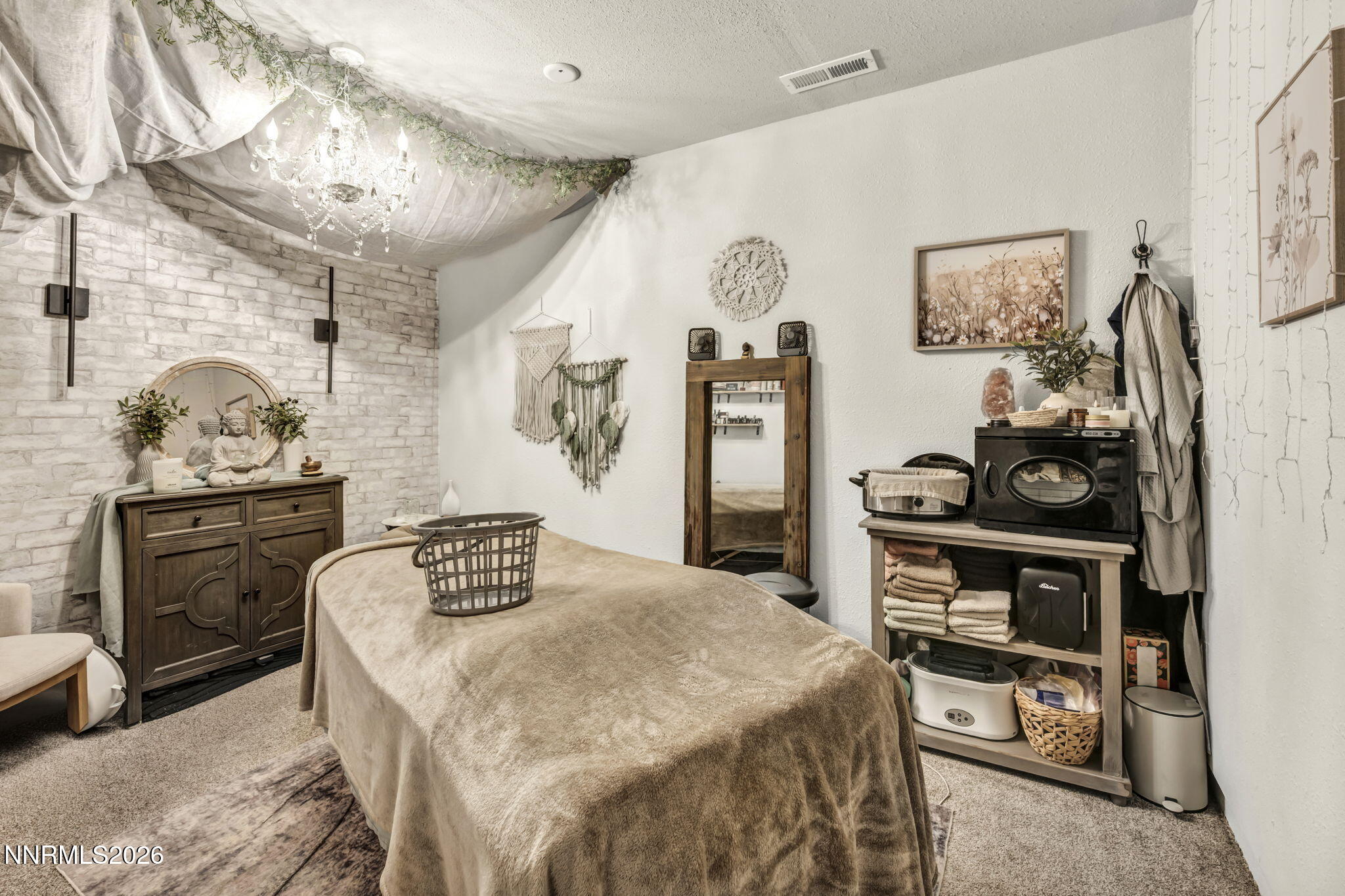 8854 Finnsech Drive Reno, NV 89506 - Photo 7 of 62 49-web-or-mls-8854-finnsech-dr