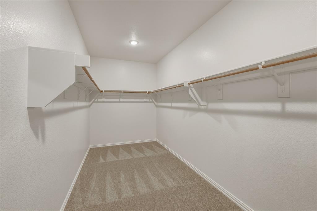 1209 Colca Drive Springtown, TX 76082 - Photo 13 of 24 Walk in closet