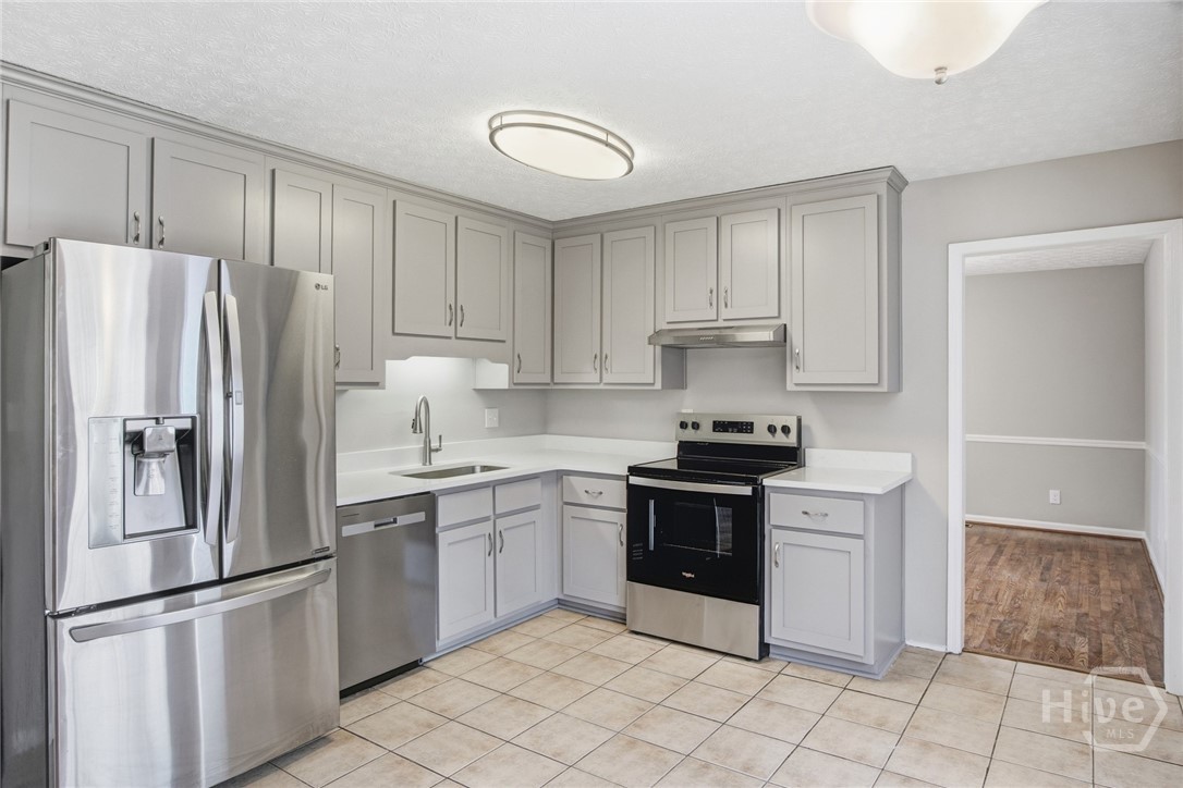 1305 Whit Davis Road Athens, GA 30605 - Photo 3 of 33