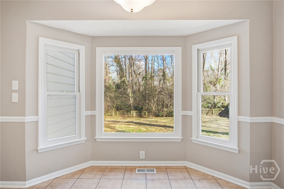 1305 Whit Davis Road Athens, GA 30605 - Photo 5 of 33