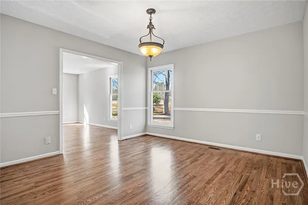 $349,900 | 1305 Whit Davis Road, Athens, GA 30605