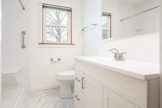 $240,000 | 114 Bunn Drive, Rockton, IL 61072