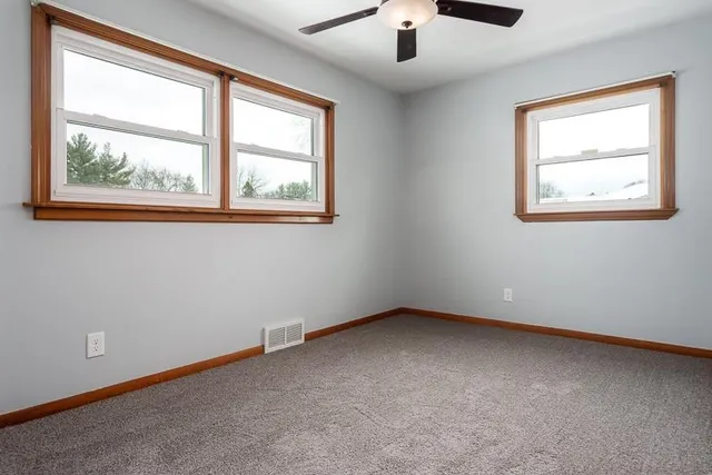 $240,000 | 114 Bunn Drive, Rockton, IL 61072