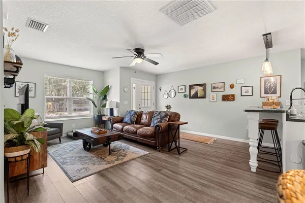 $2,000 | 6353 Northwest 52nd Avenue, Ocala, FL 34482