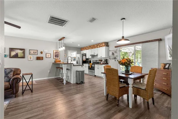 $2,000 | 6353 Northwest 52nd Avenue, Ocala, FL 34482