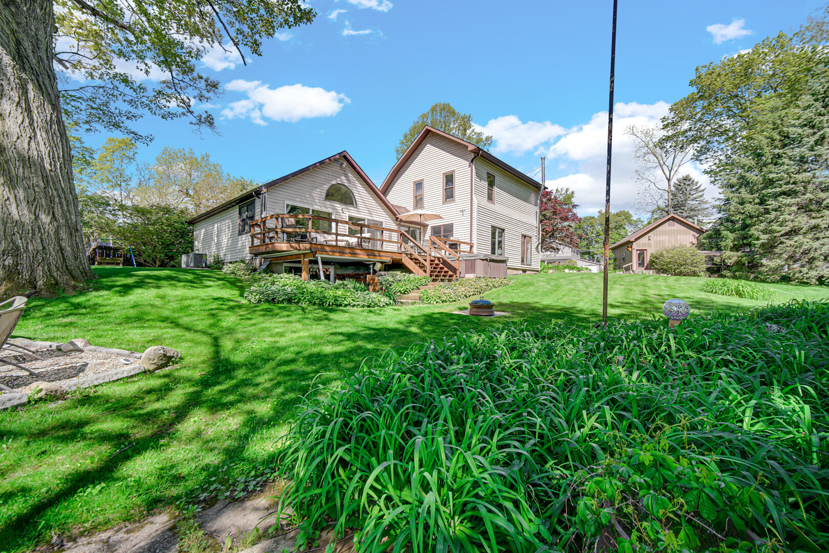 115 Judson Road La Porte, IN 46350 - Photo 5 of 50 1620x1080