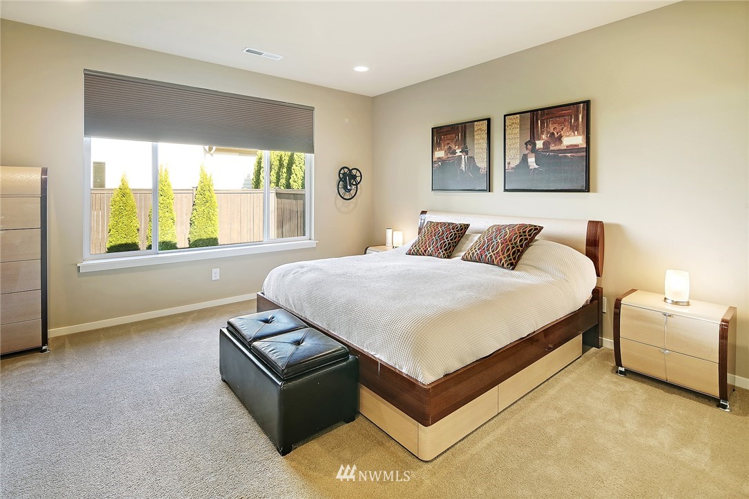 3720 Northeast 24th Street Renton, WA 98056 - Photo 15 of 30