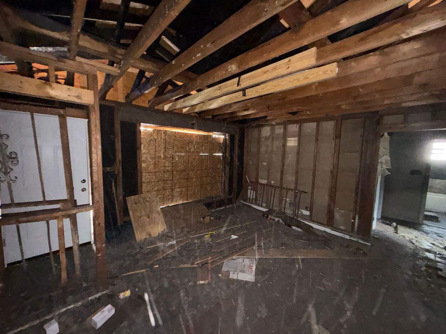 4528 Farmbrook Street Detroit, MI 48224 - Photo 11 of 28 11