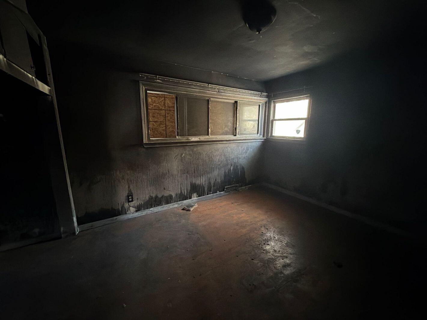 4528 Farmbrook Street Detroit, MI 48224 - Photo 6 of 28 06