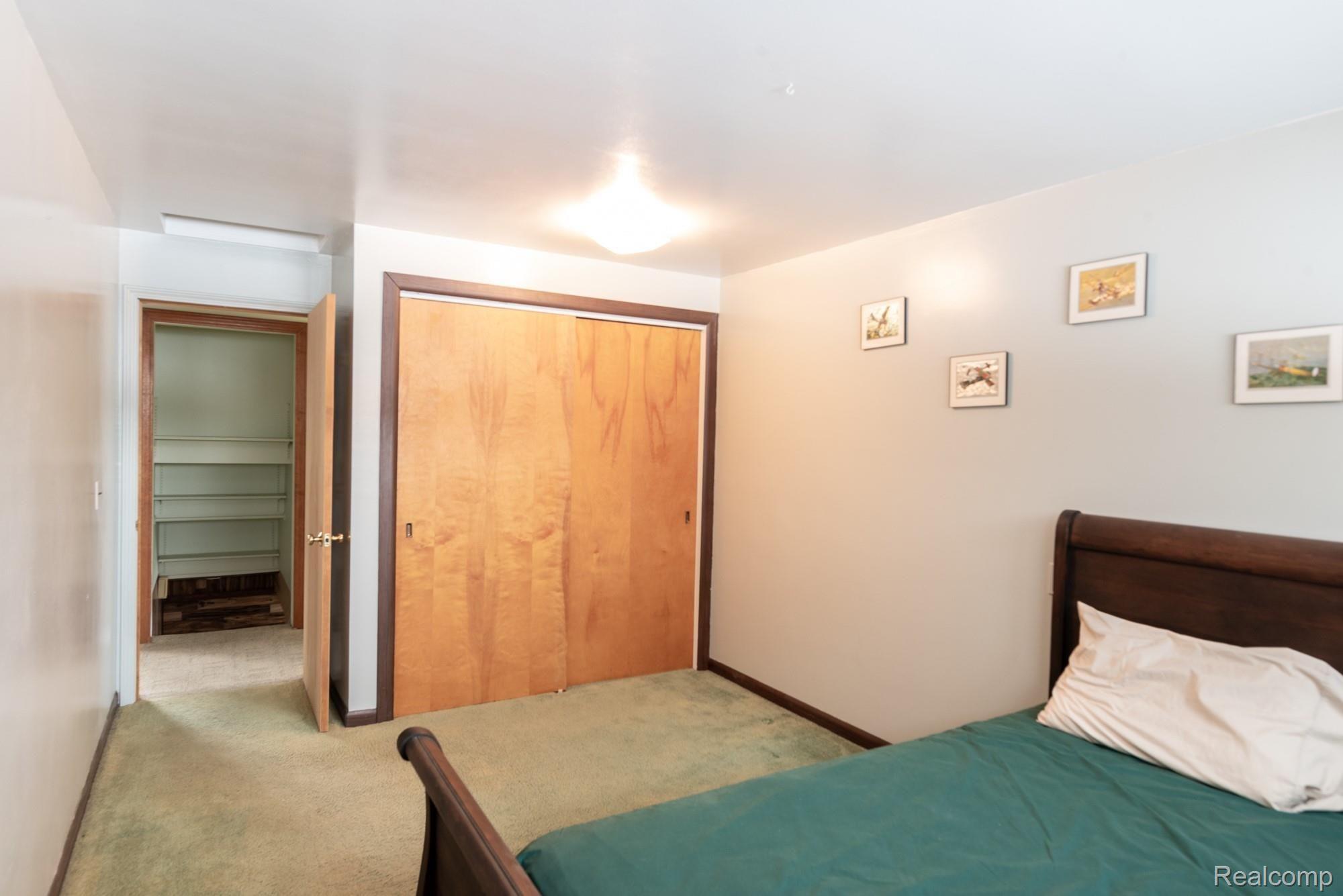 266 South Rochester Road Oakland, MI 48363 - Photo 11 of 30 S Rochester_16685.jpg