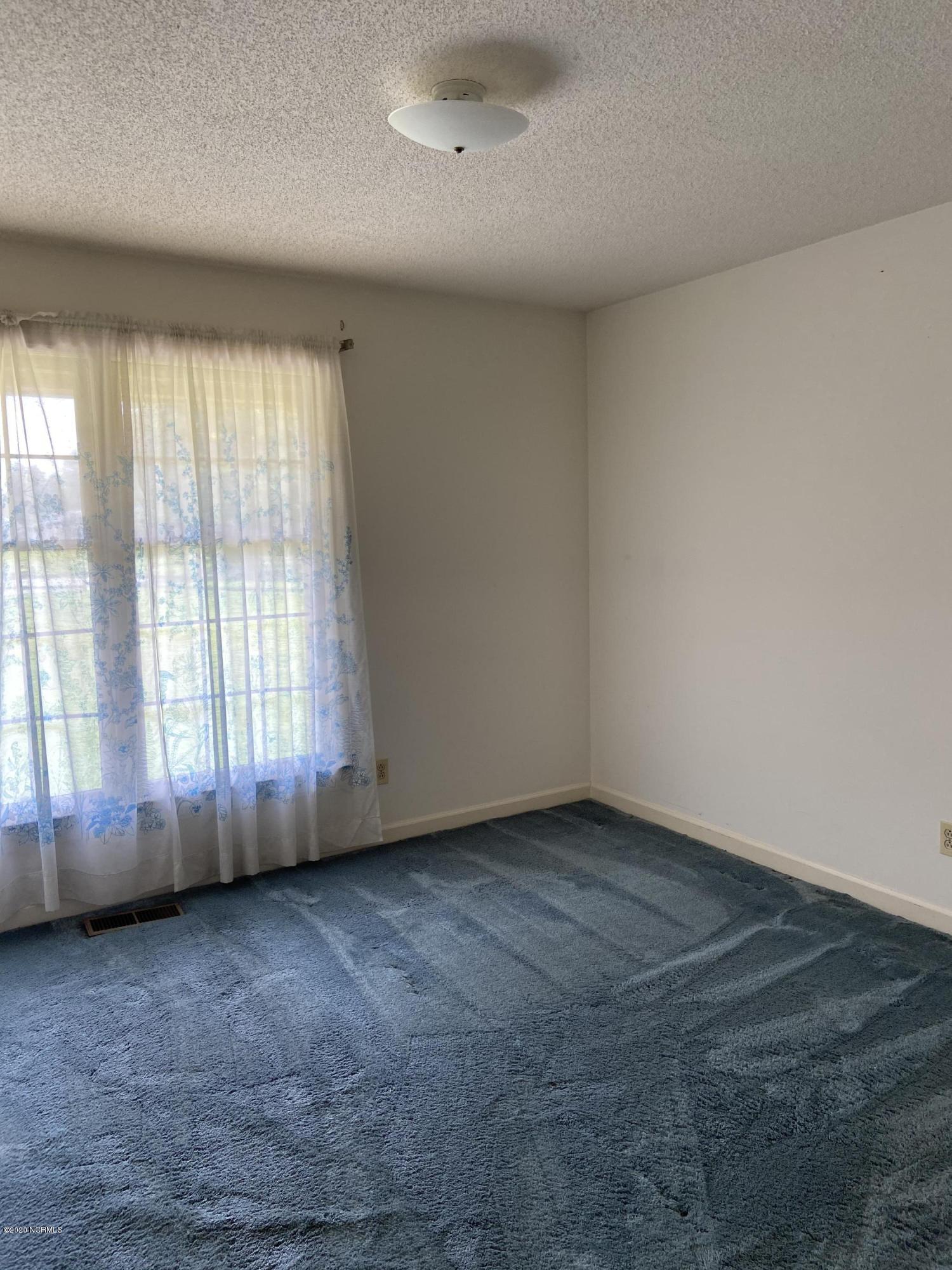 118 Richardson Road New Bern, NC 28562 - Photo 16 of 25 Bedroom