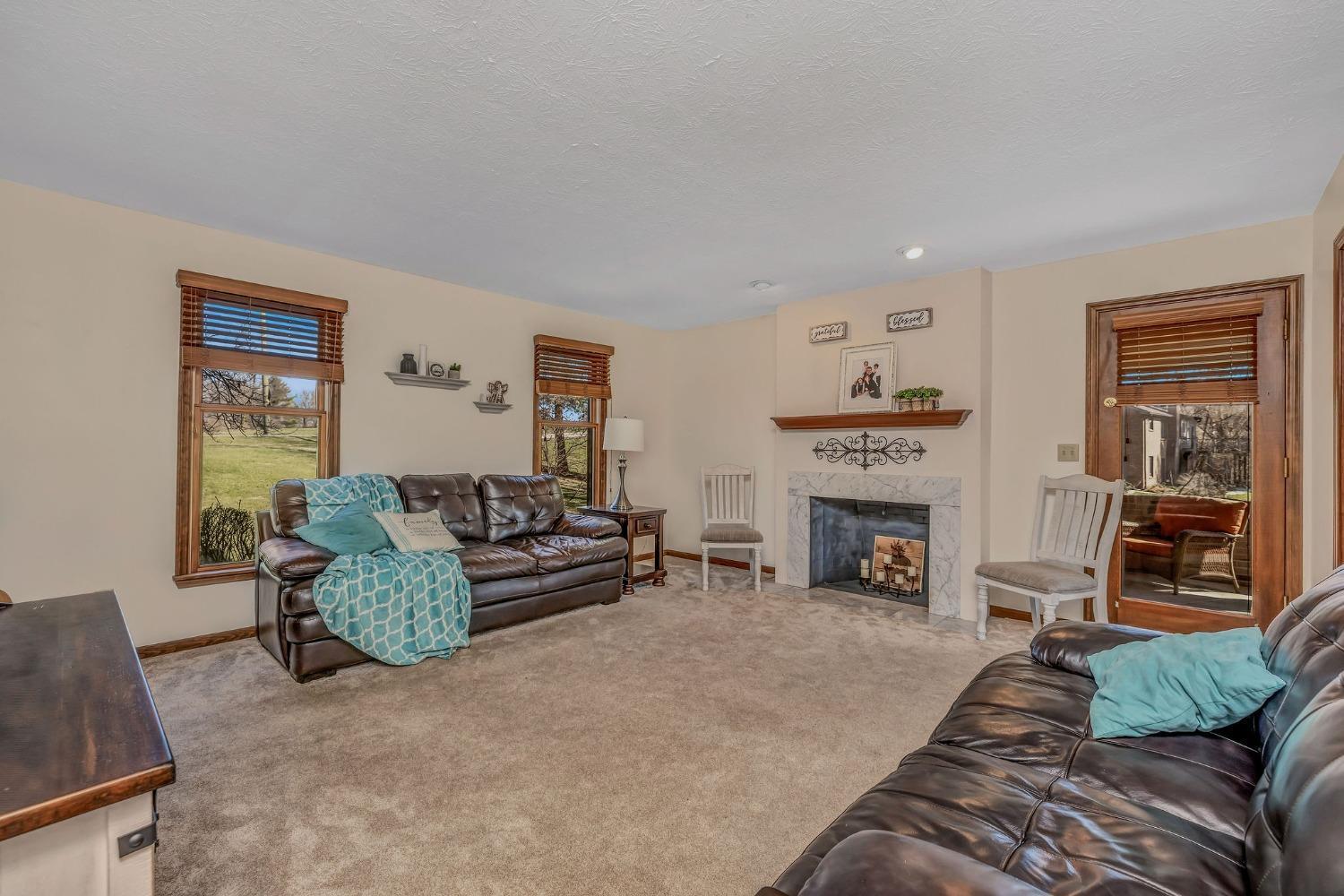 5661 Boomer Road Cincinnati, OH 45247 - Photo 19 of 44