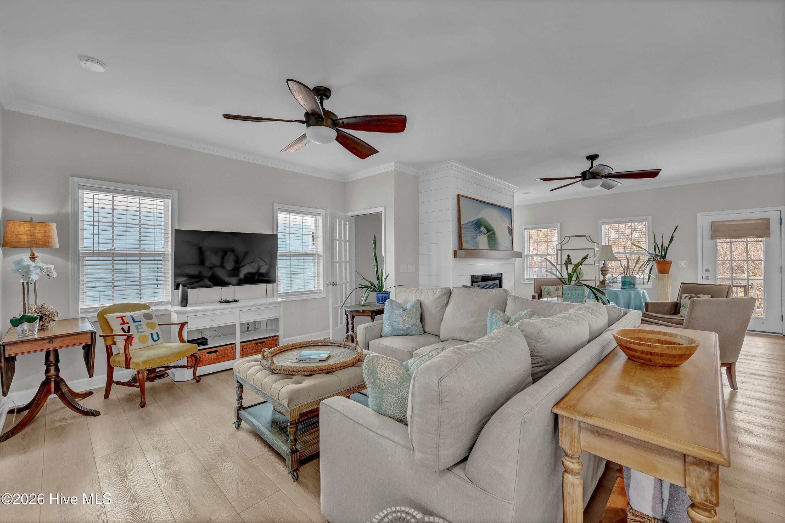 734 Cutter Court Kure Beach, NC 28449 - Photo 7 of 69 007_img_9053_668