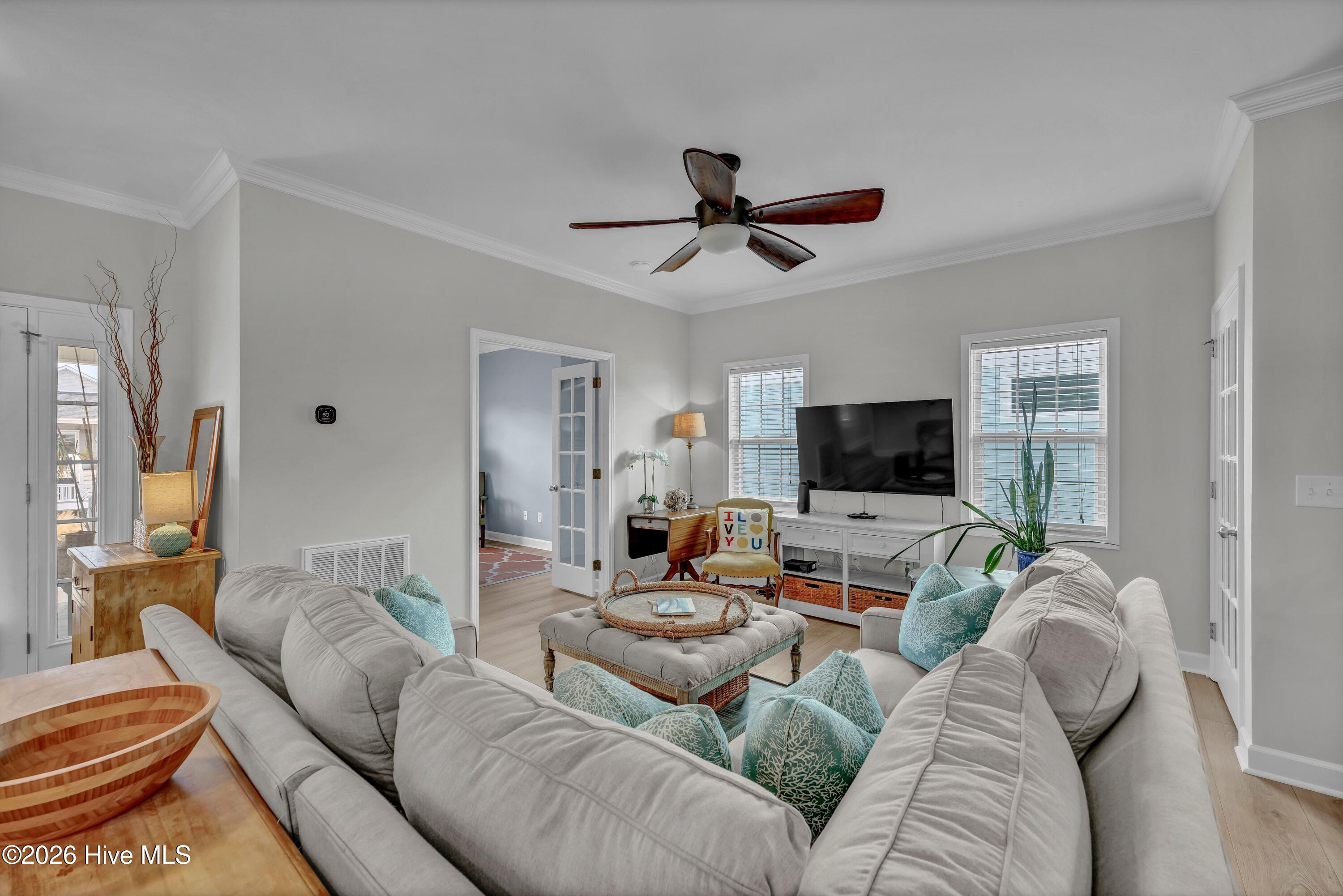 734 Cutter Court Kure Beach, NC 28449 - Photo 10 of 69 010_img_9059_632