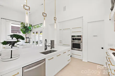 $1,399,000 | 4547 Craig Avenue, Charlotte, NC 28211