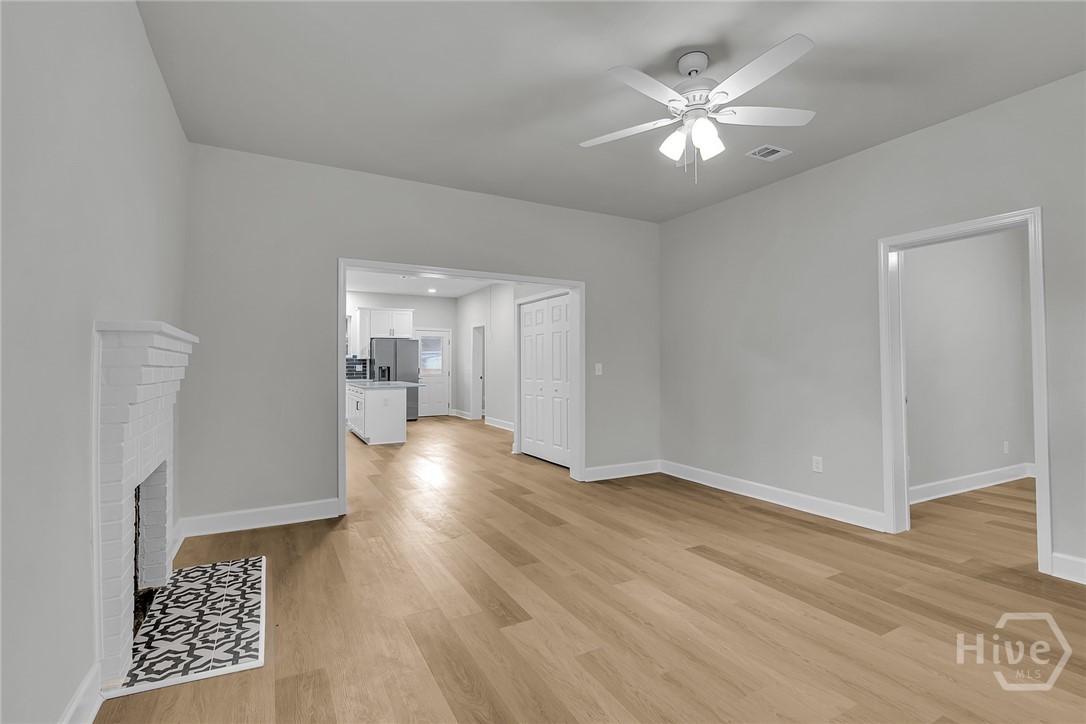 828 West 48th Street Savannah, GA 31405 - Photo 6 of 27
