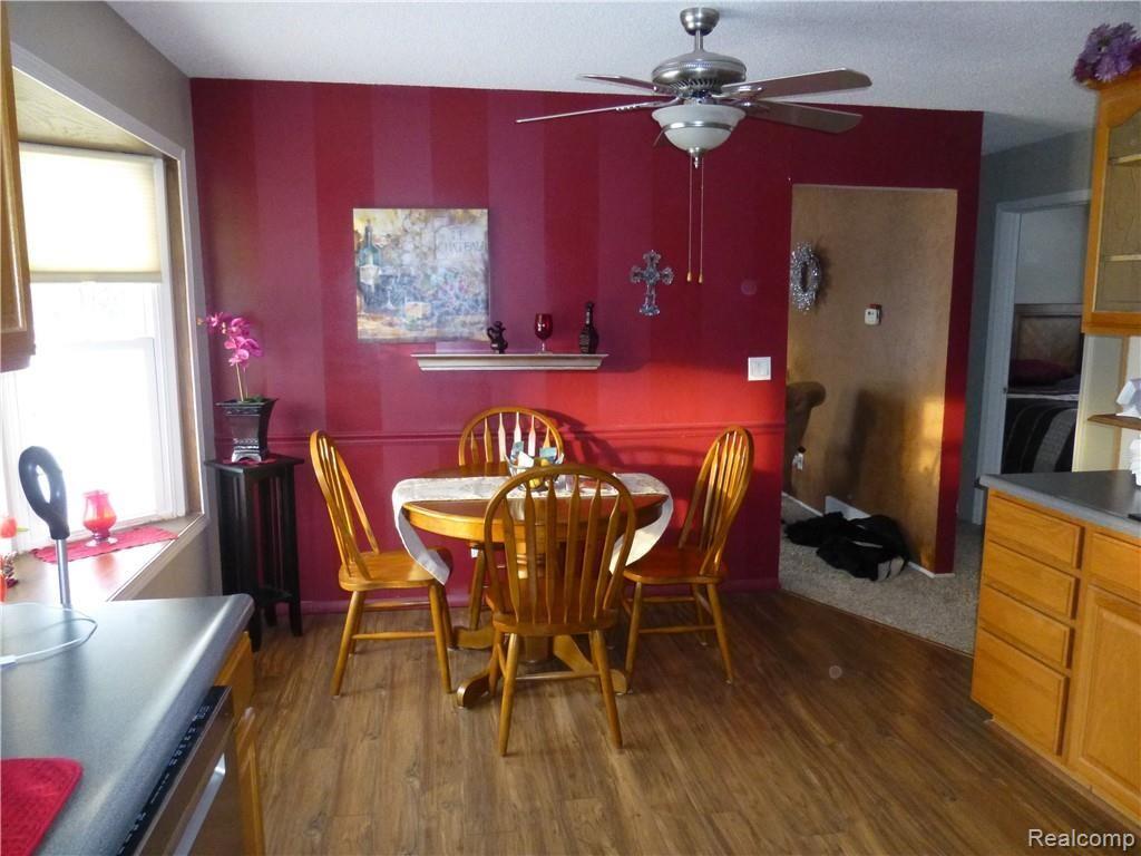 12231 South Vernon Road Bancroft, MI 48414 - Photo 15 of 23 P1010142.JPG