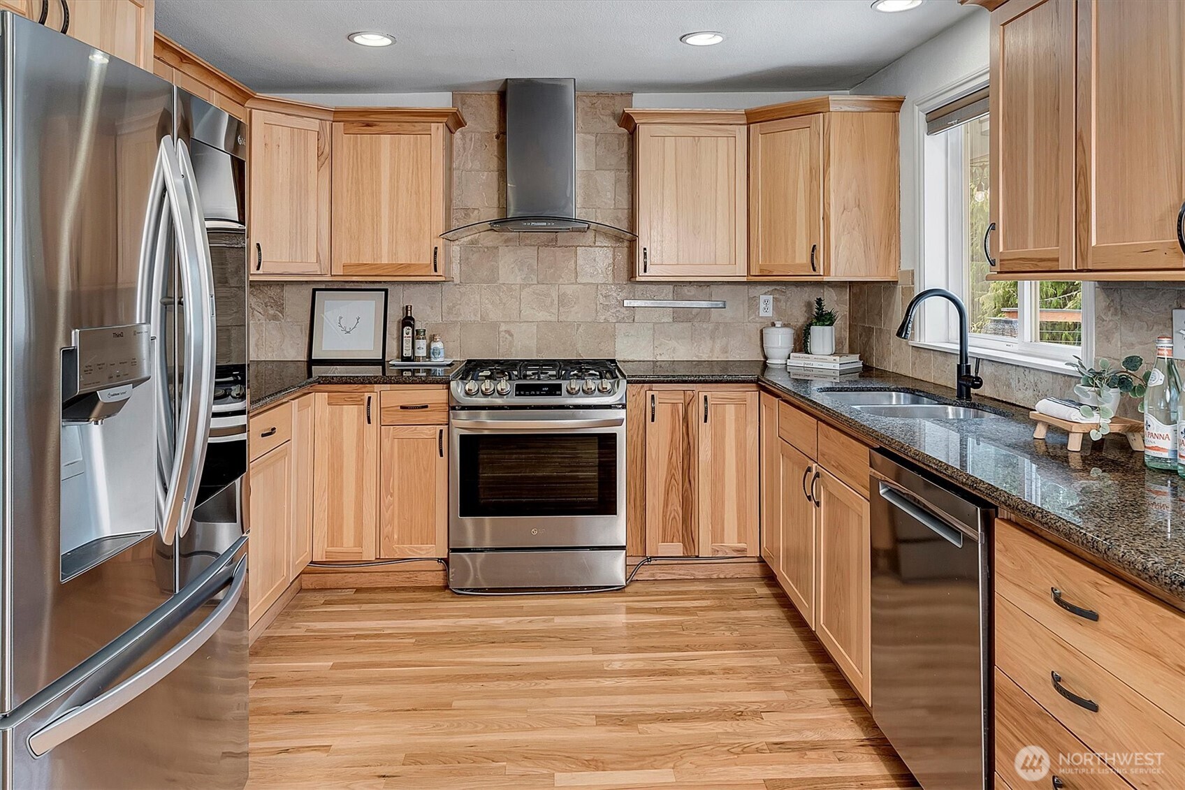 16901 113th Avenue Southeast Renton, WA 98055 - Photo 14 of 40 Gallery Image 14