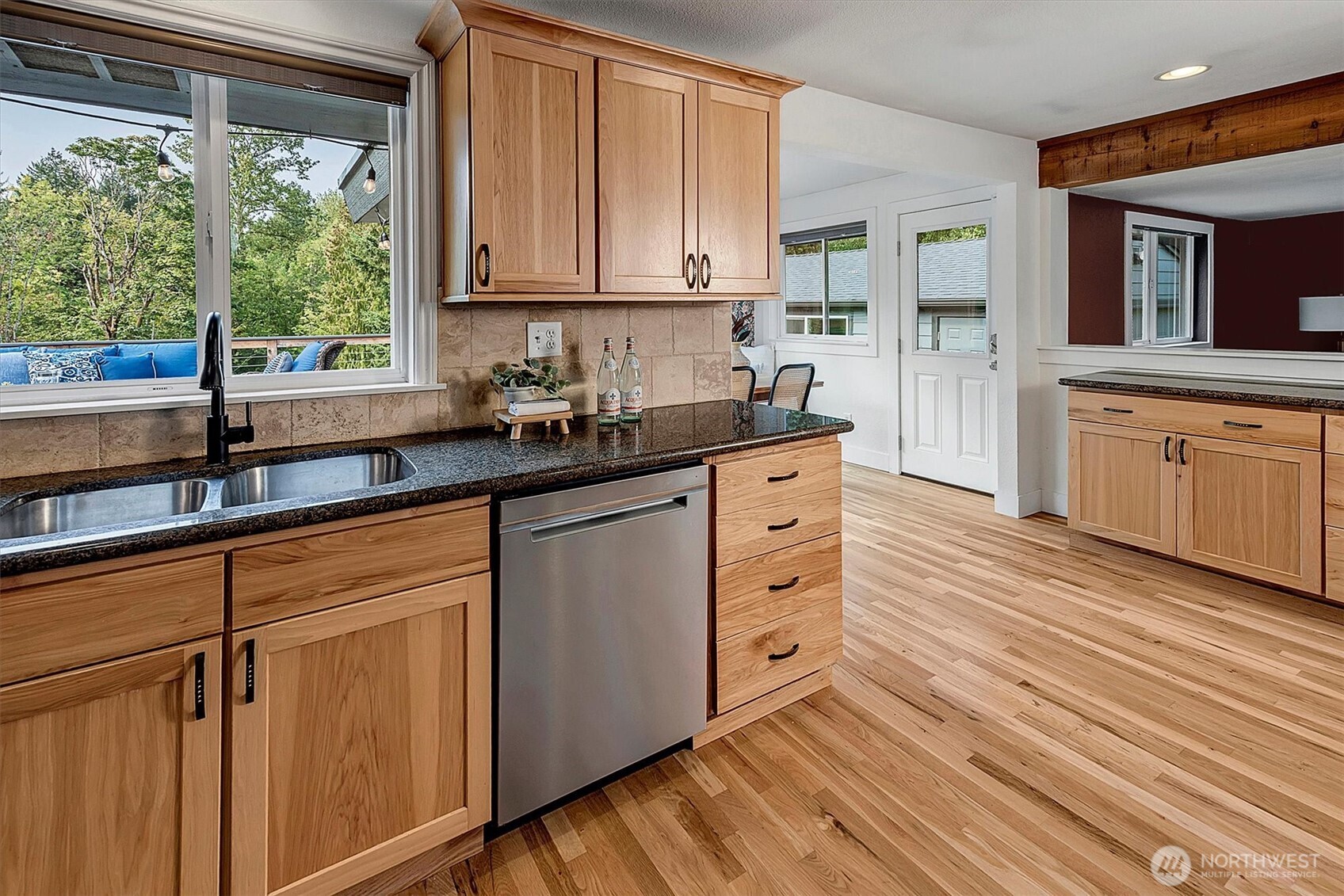16901 113th Avenue Southeast Renton, WA 98055 - Photo 16 of 40 Gallery Image 16