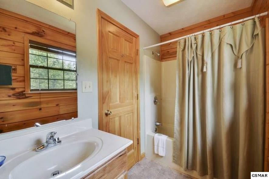 1507 Boo Boo Way Sevierville, TN 37862 - Photo 32 of 35