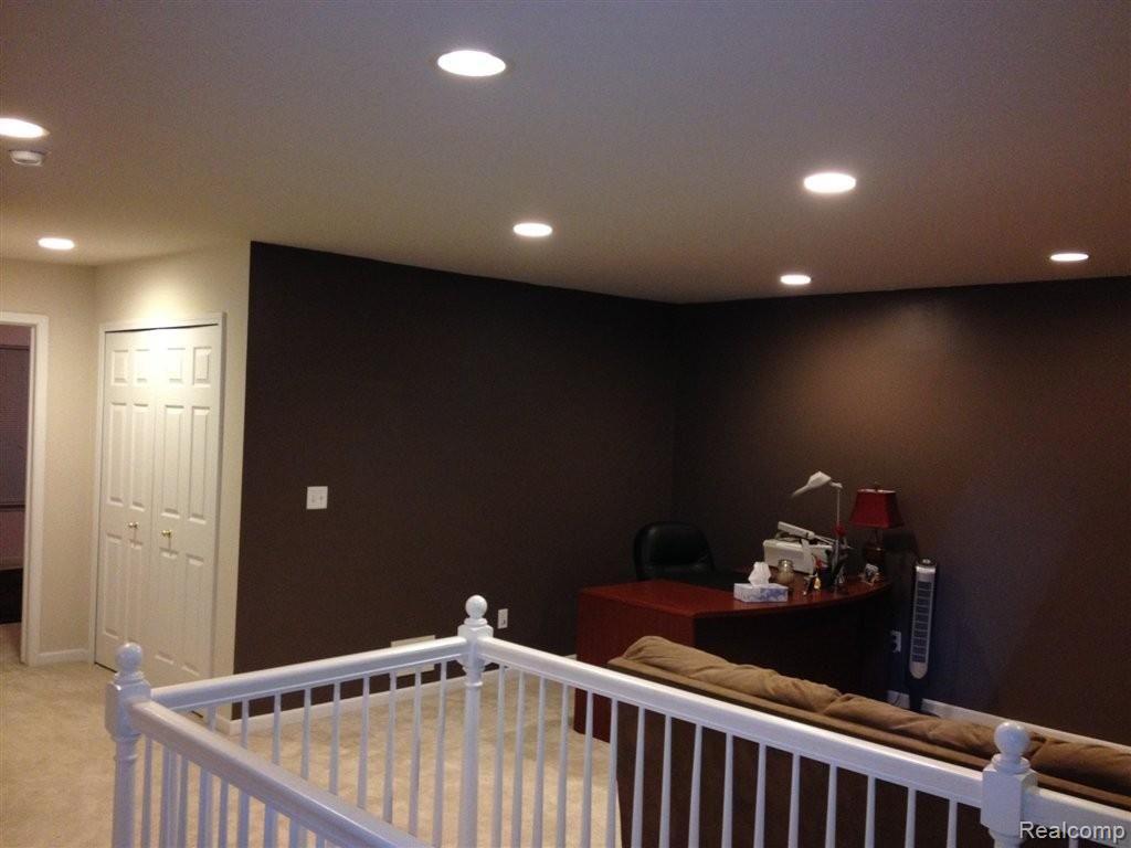 742 East Bluff Court, Unit 18 Rochester, MI 48306 - Photo 12 of 18 IMG_1941.JPG