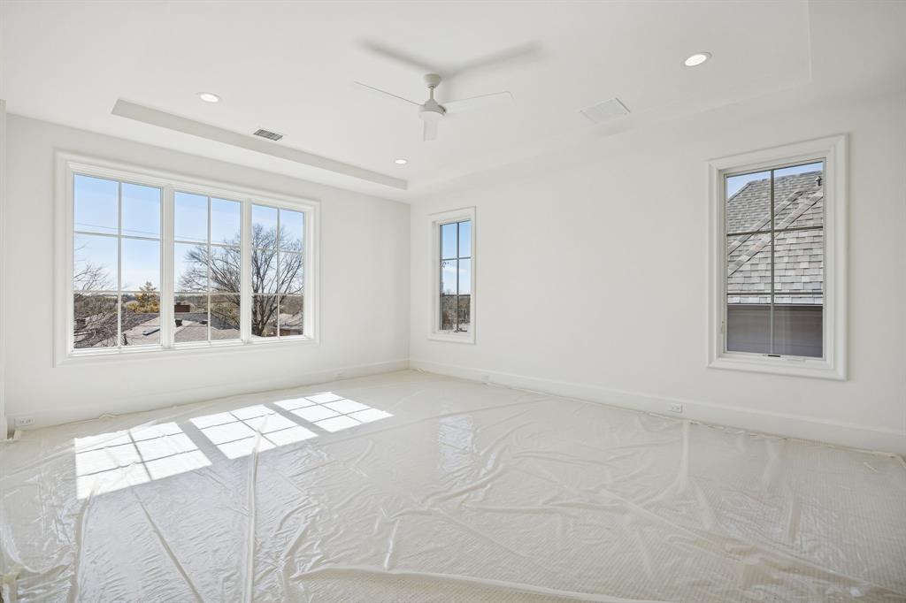 9514 Still Crk Road Dallas, TX 75238 - Photo 28 of 35 Gallery Image 28
