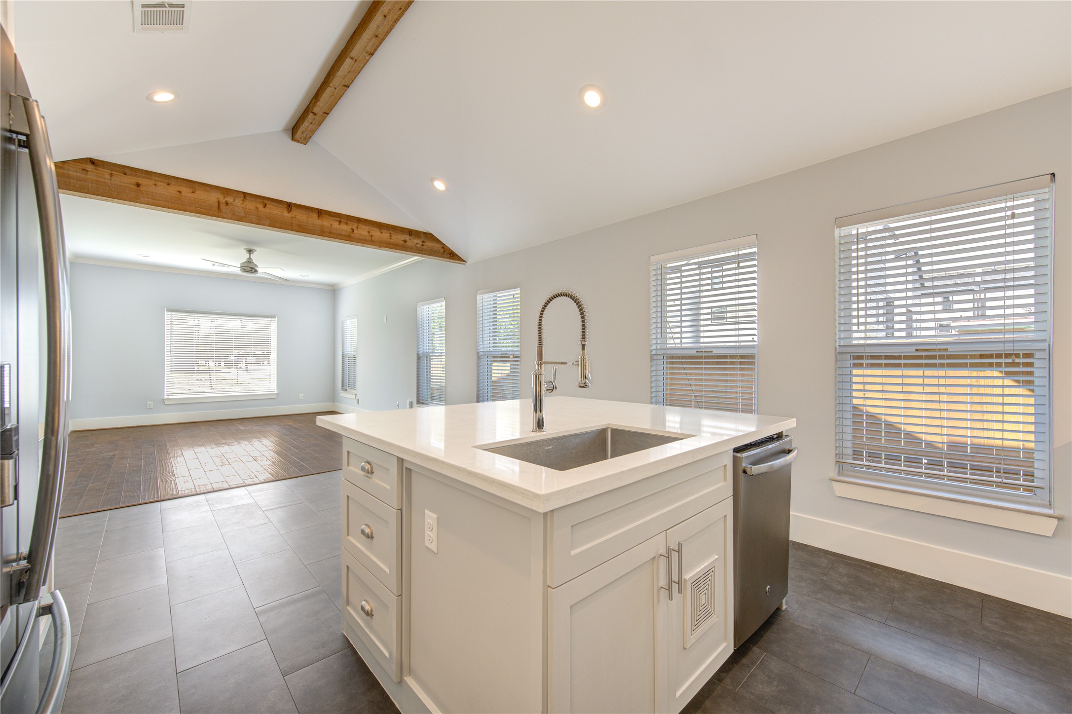 2401 Eagle Street Houston, TX 77004 - Photo 15 of 38