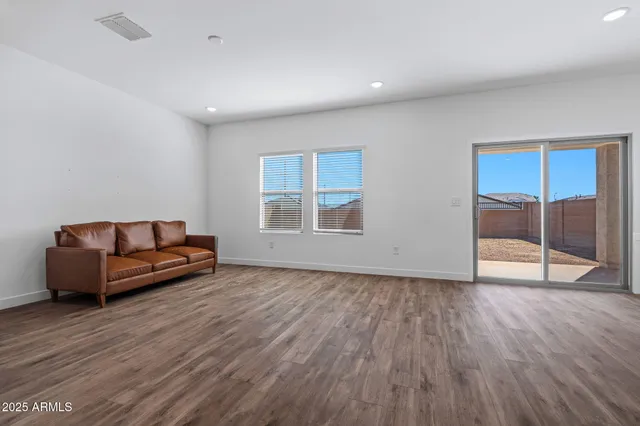 $3,095 | 3023 West Bent Tree Drive, Phoenix, AZ 85083