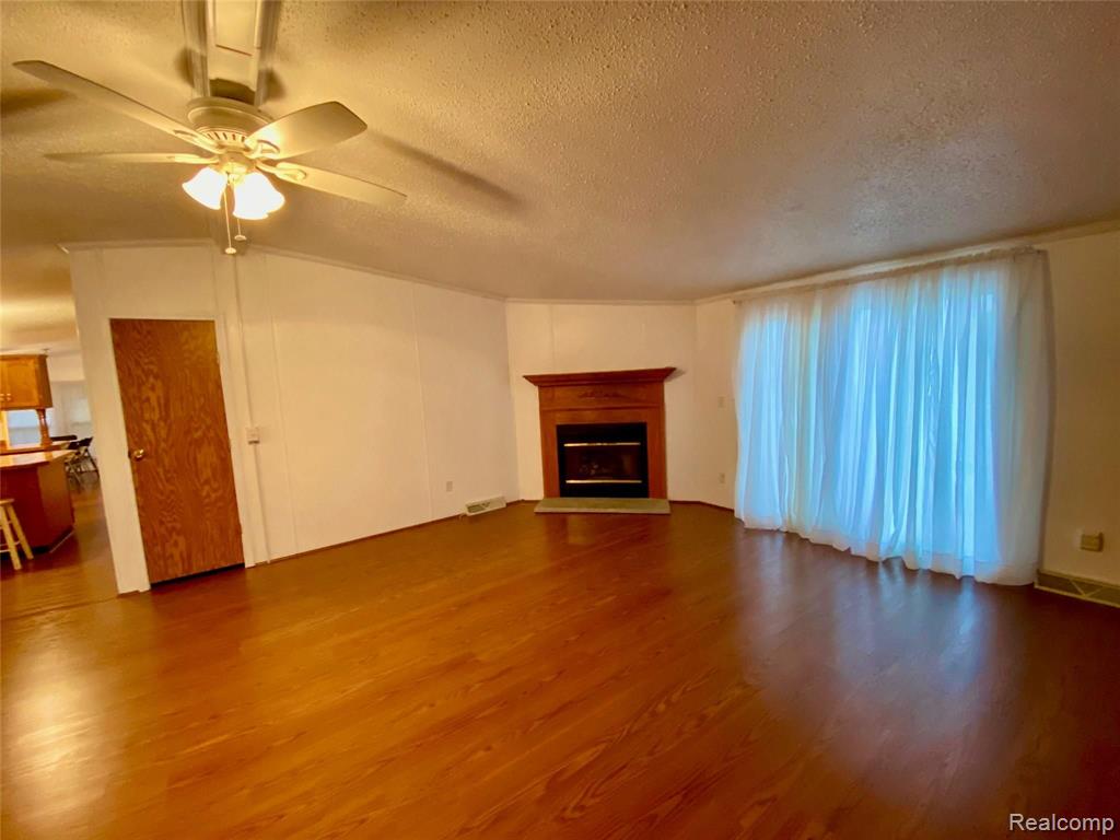 2914 Hunters Creek Road Metamora, MI 48455 - Photo 20 of 33