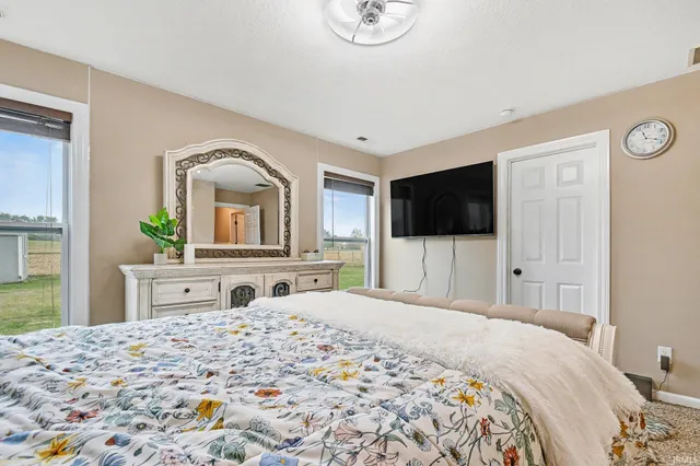 $299,000 | 18340 Barrington Drive, New Paris, IN 46553