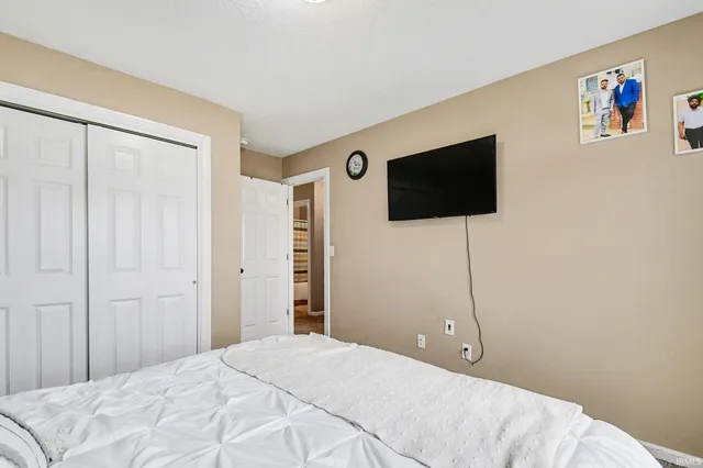 $299,000 | 18340 Barrington Drive, New Paris, IN 46553