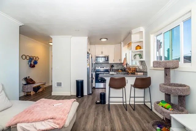 $2,595,000 | 4776-78 Del Monte Avenue, San Diego, CA 92107