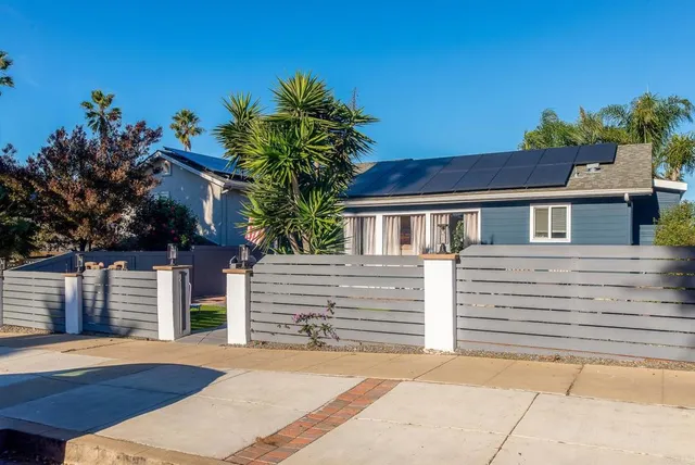 $2,595,000 | 4776-78 Del Monte Avenue, San Diego, CA 92107