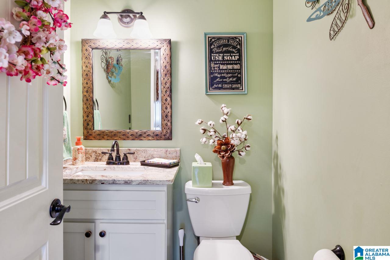 111 Royal Oaks Road Leeds, AL 35094 - Photo 35 of 46