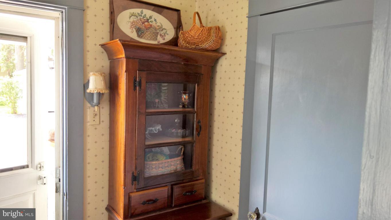 710 South Broad Street Lititz, PA 17543 - Photo 16 of 47