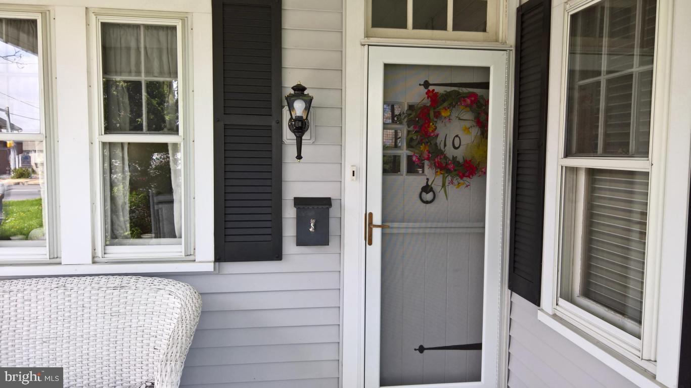 710 South Broad Street Lititz, PA 17543 - Photo 3 of 47