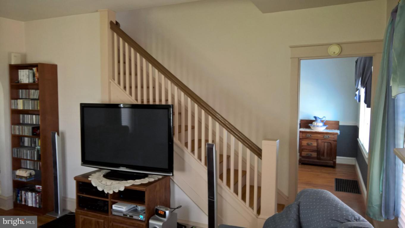 710 South Broad Street Lititz, PA 17543 - Photo 26 of 47
