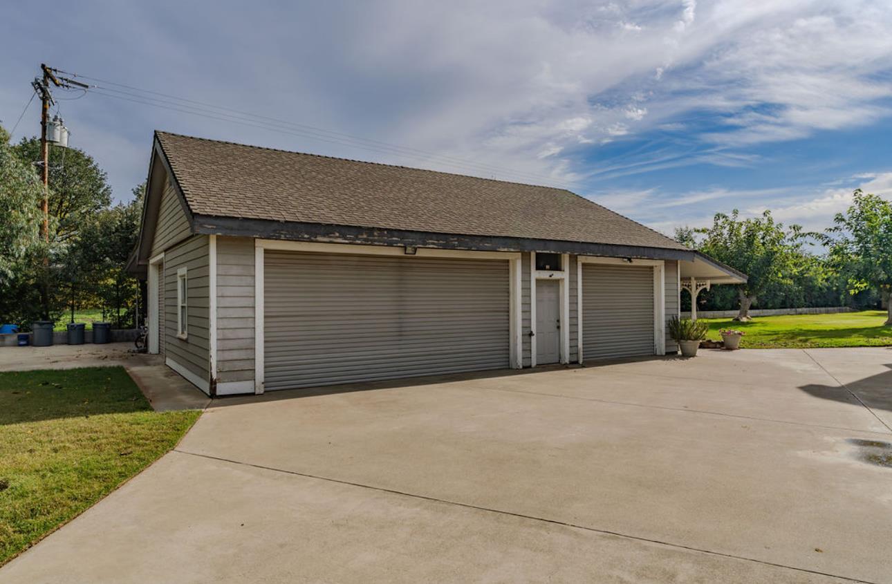 22140 North Clements Clements, CA 95227 - Photo 15 of 88