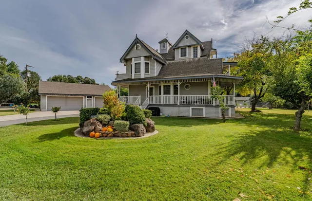 $899,000 | 22140 North Clements, Clements, CA 95227