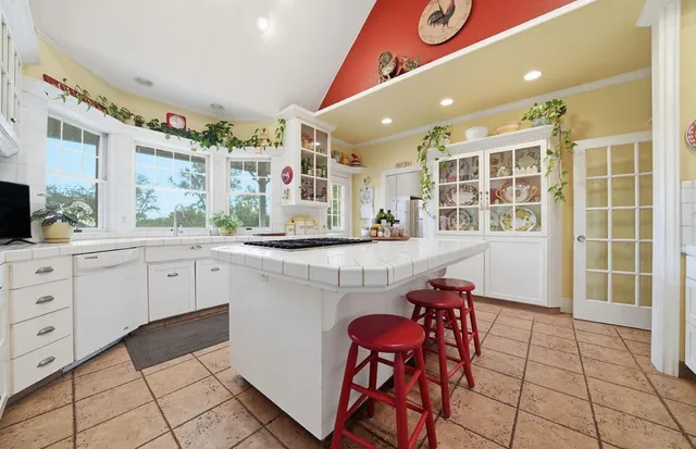 $899,000 | 22140 North Clements, Clements, CA 95227