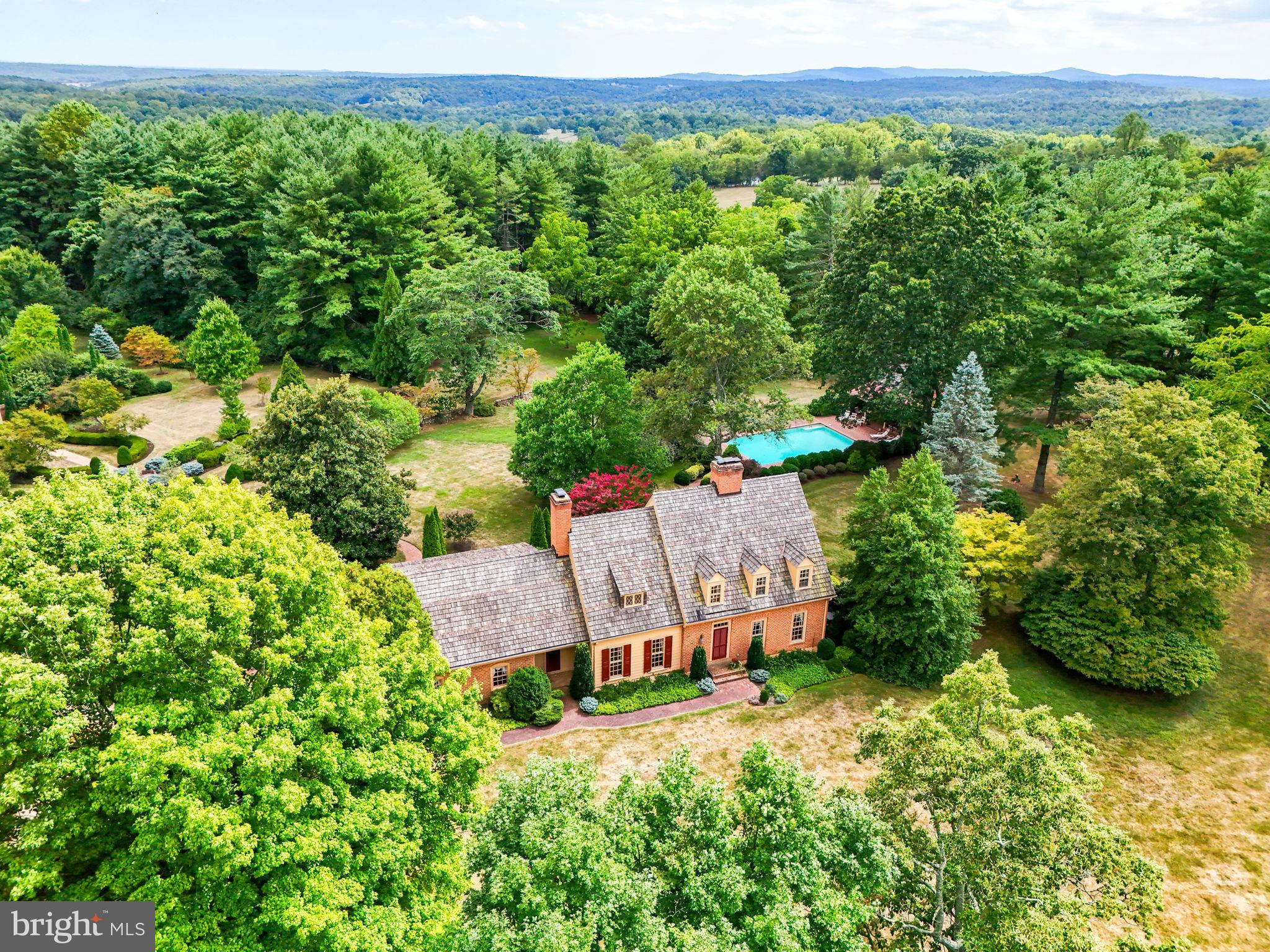 38739 Mt Gilead Road Leesburg, VA 20175 - Photo 3 of 7 Gallery Image 3