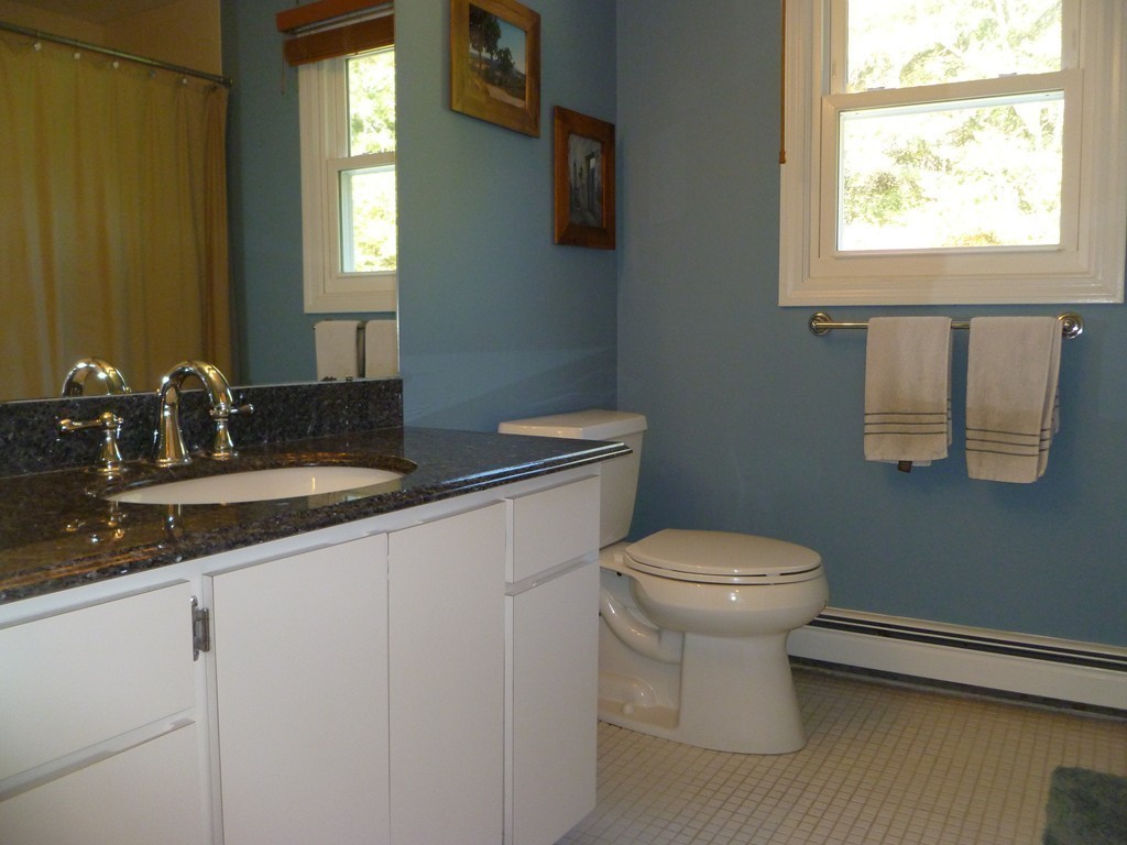 21 Heather Way Sharon, MA 02067 - Photo 10 of 13 Gallery Image 10