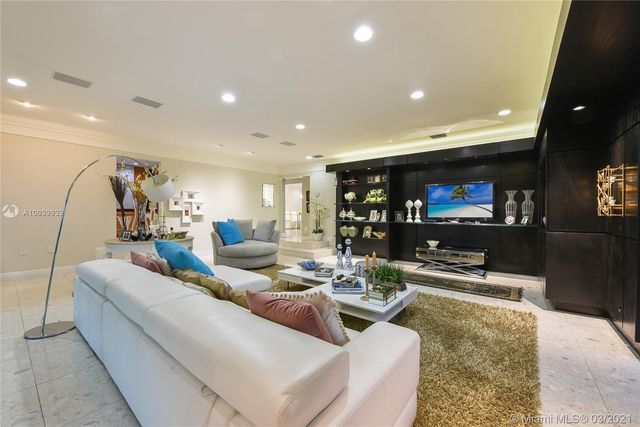 $2,250,000 | 473 Ridge Road, Coral Gables, FL 33143