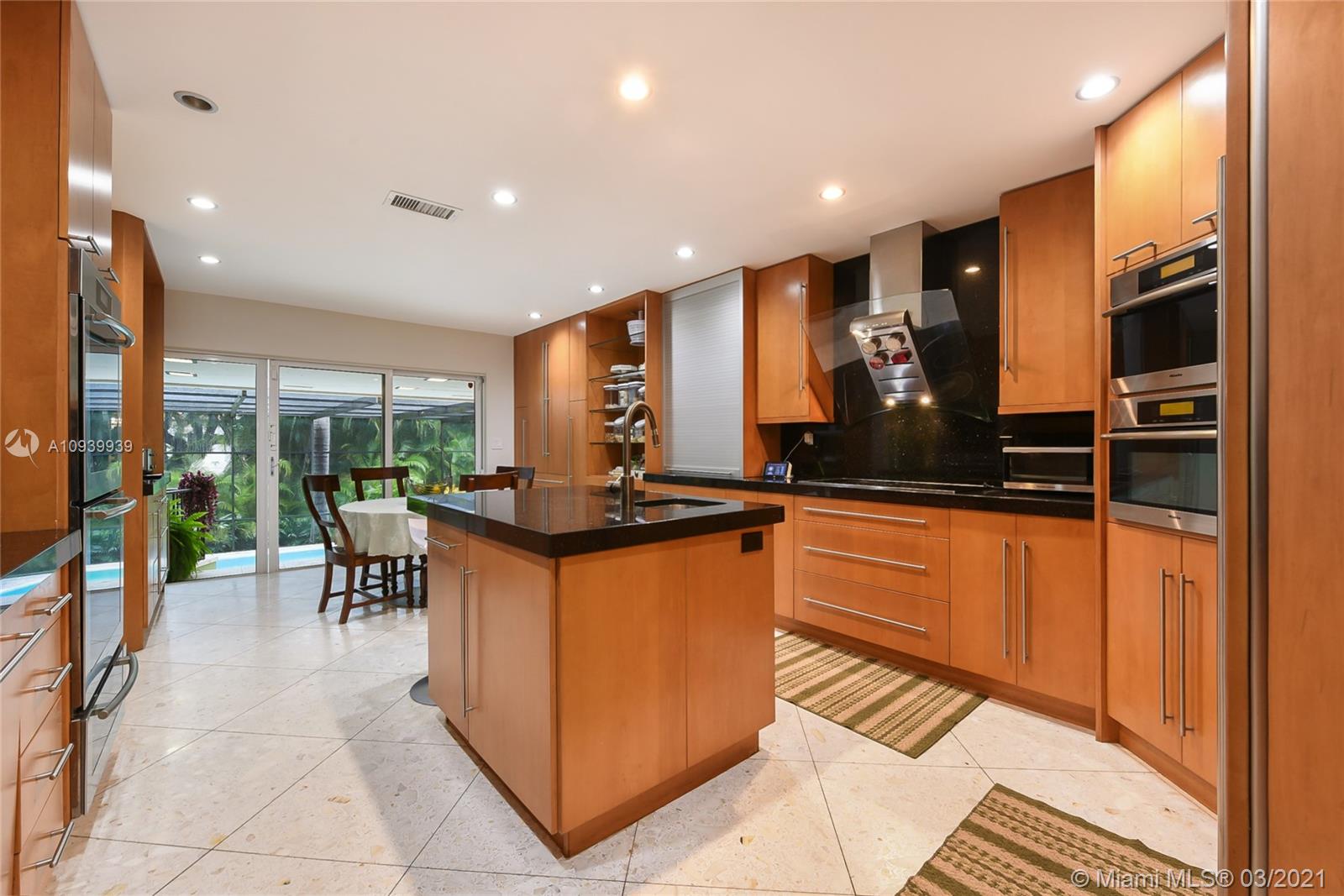 473 Ridge Road Miami, FL 33143 - Photo 8 of 30