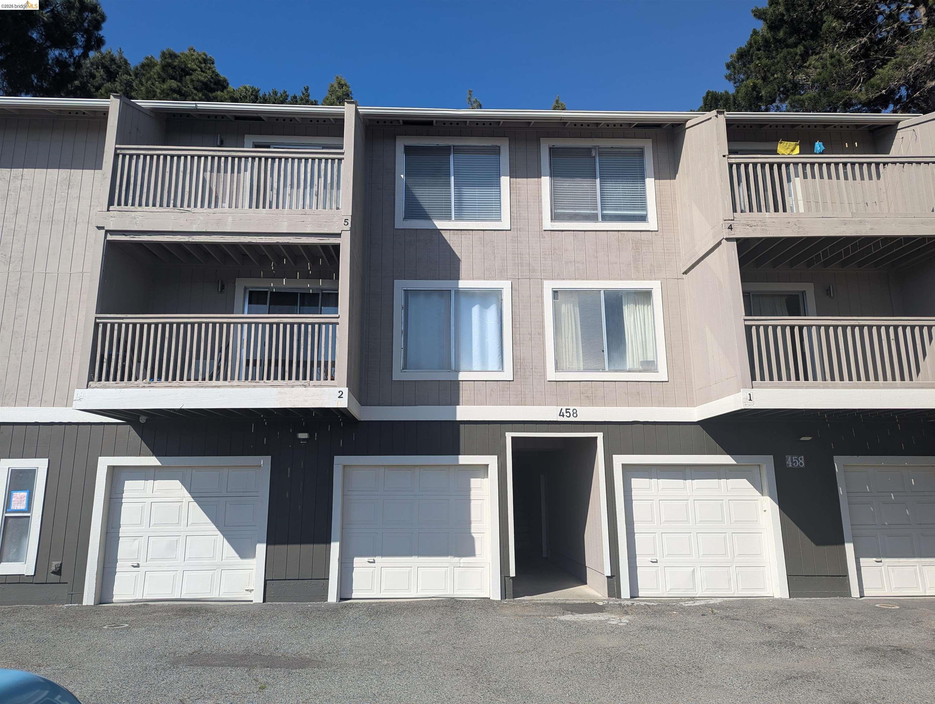 458 Valley View Road El Sobrante, CA 94803 - Photo 4 of 7 Gallery Image 4