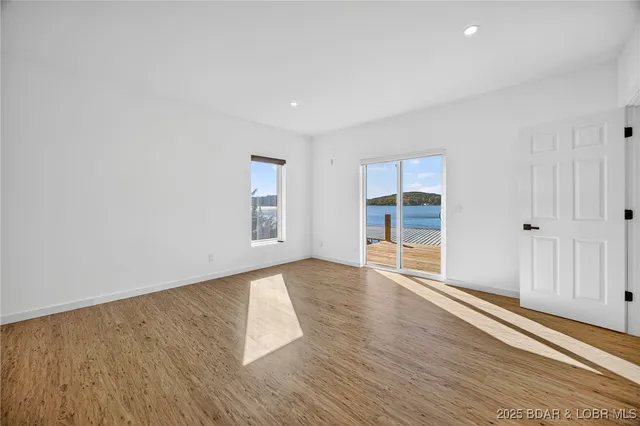 $798,000 | 8 County Road W-12T, Rocky Mount, MO 65072