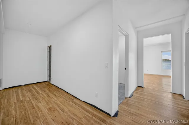 $798,000 | 8 County Road W-12T, Rocky Mount, MO 65072