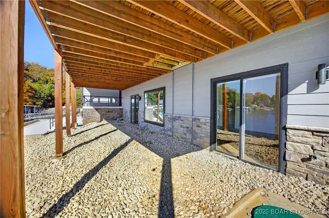 $798,000 | 8 County Road W-12T, Rocky Mount, MO 65072