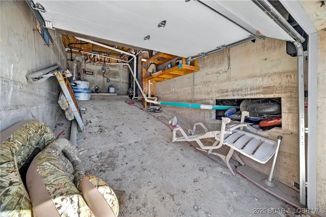 $798,000 | 8 County Road W-12T, Rocky Mount, MO 65072